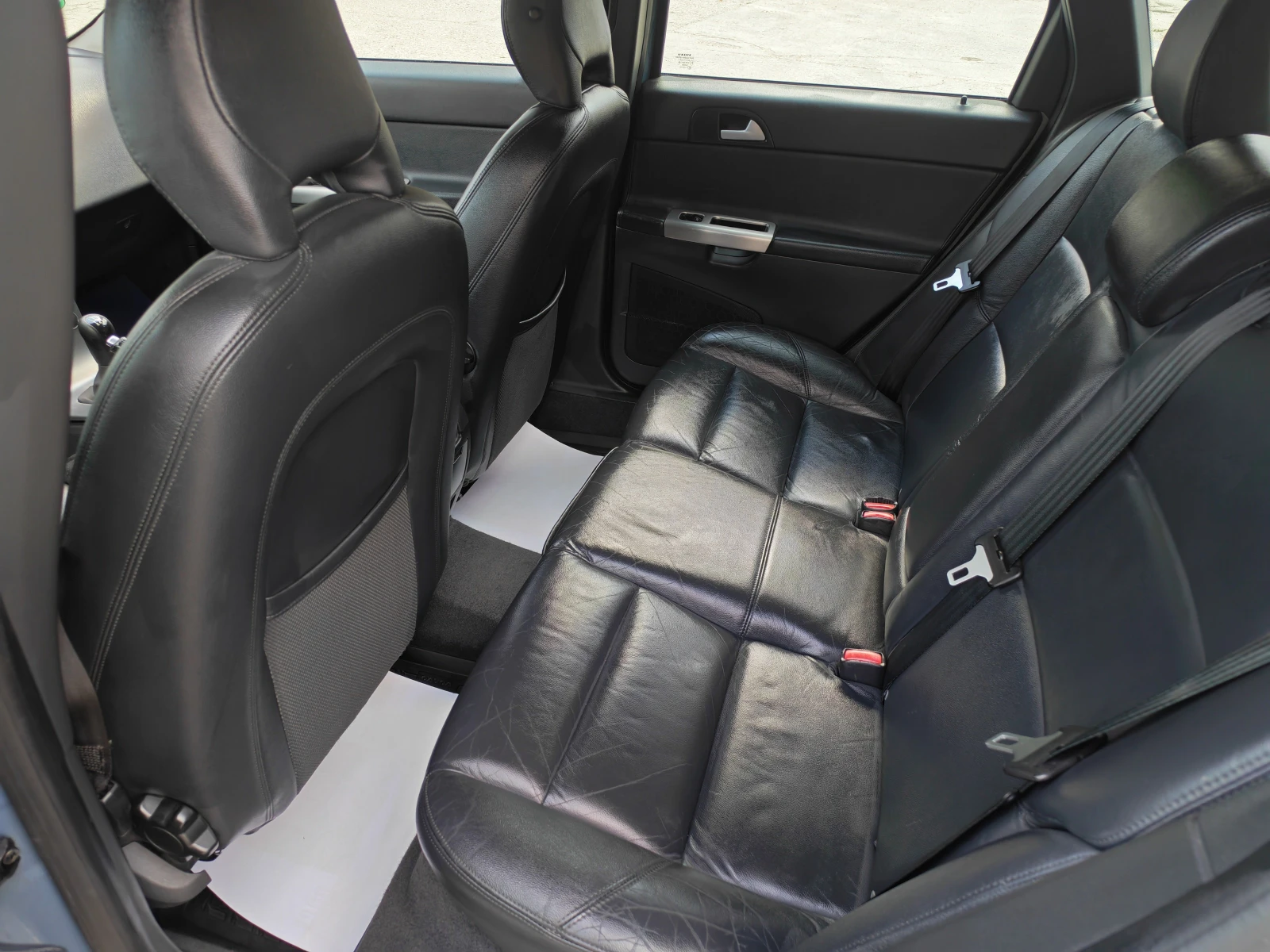 Volvo V50 1.8i-КЛИМАТИК, снимка 11 - Автомобили и джипове - 55597687