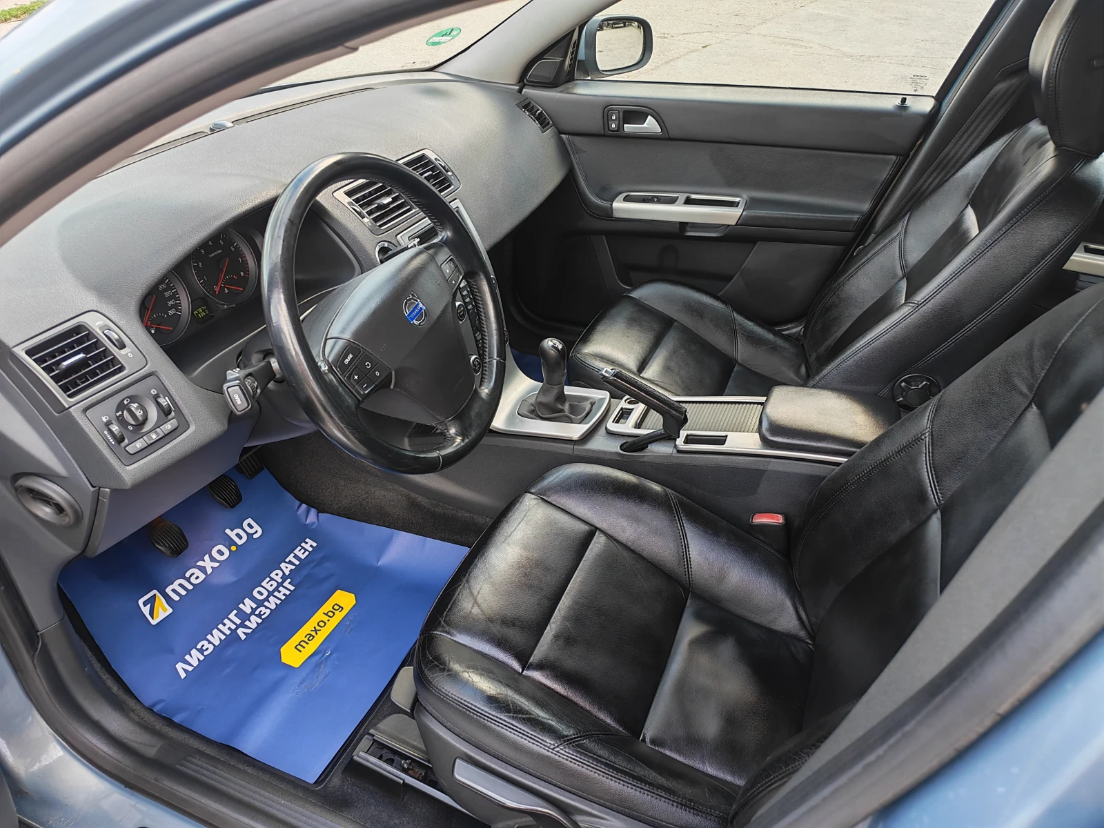 Volvo V50 1.8i-КЛИМАТИК, снимка 9 - Автомобили и джипове - 55597687