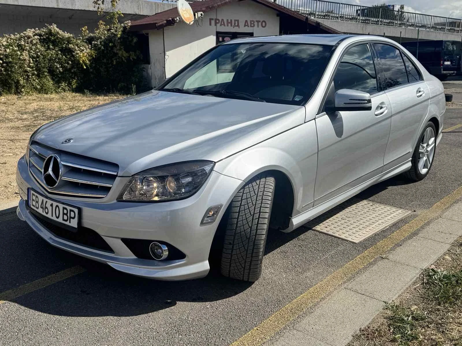 Mercedes-Benz C 300, снимка 3 - Автомобили и джипове - 56194876