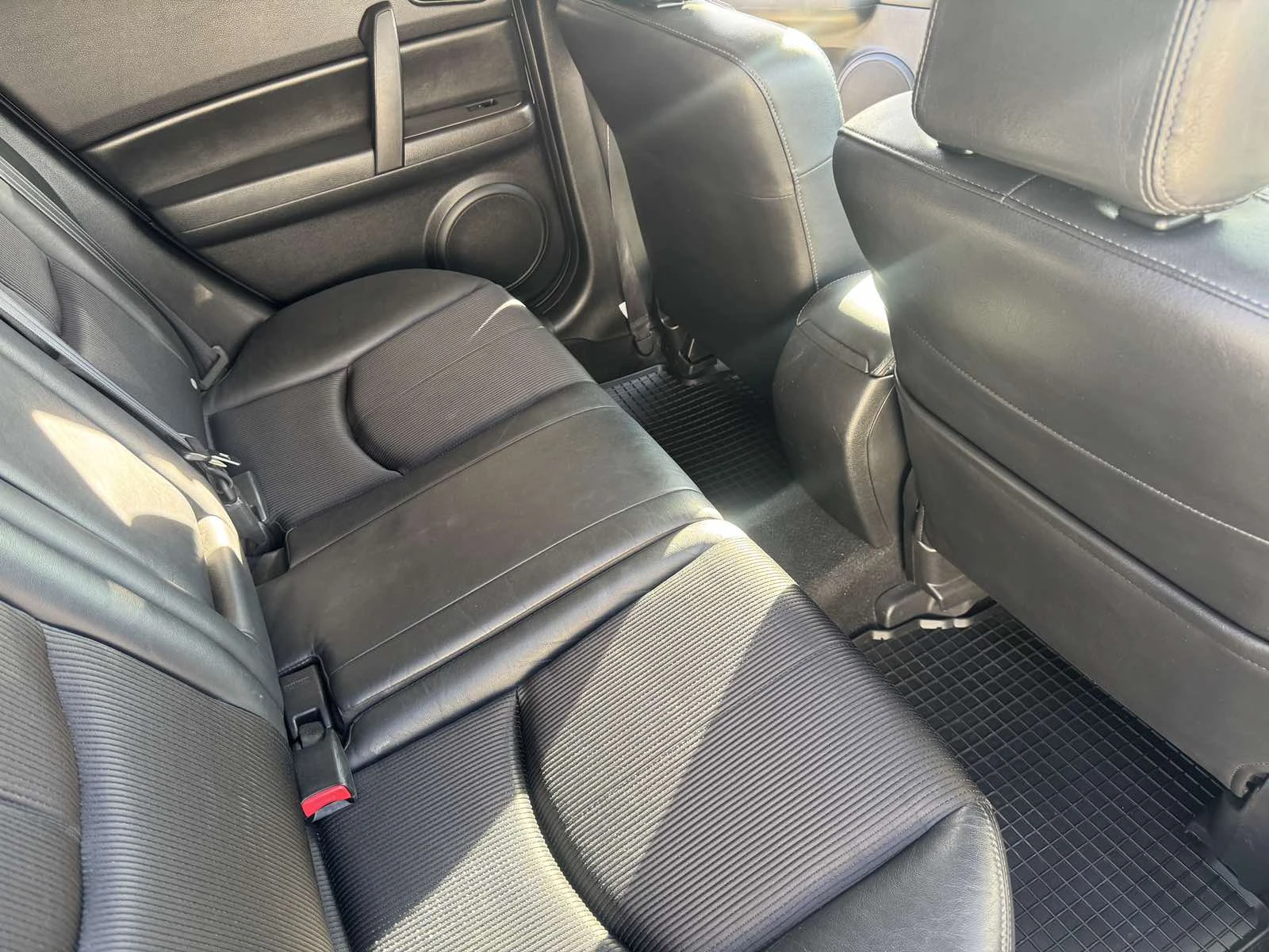 Mazda 6 ПЕРФЕКТЕН, ОБСЛУЖЕН, снимка 9 - Автомобили и джипове - 56384598