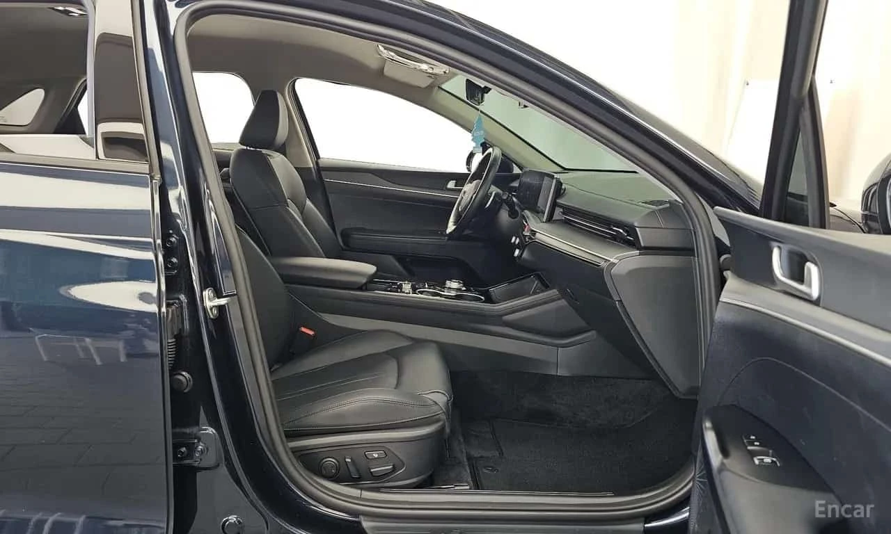 Kia K5 * 2.0 * ОБДУХВАНЕ * KEYLESS * , снимка 11 - Автомобили и джипове - 56465606