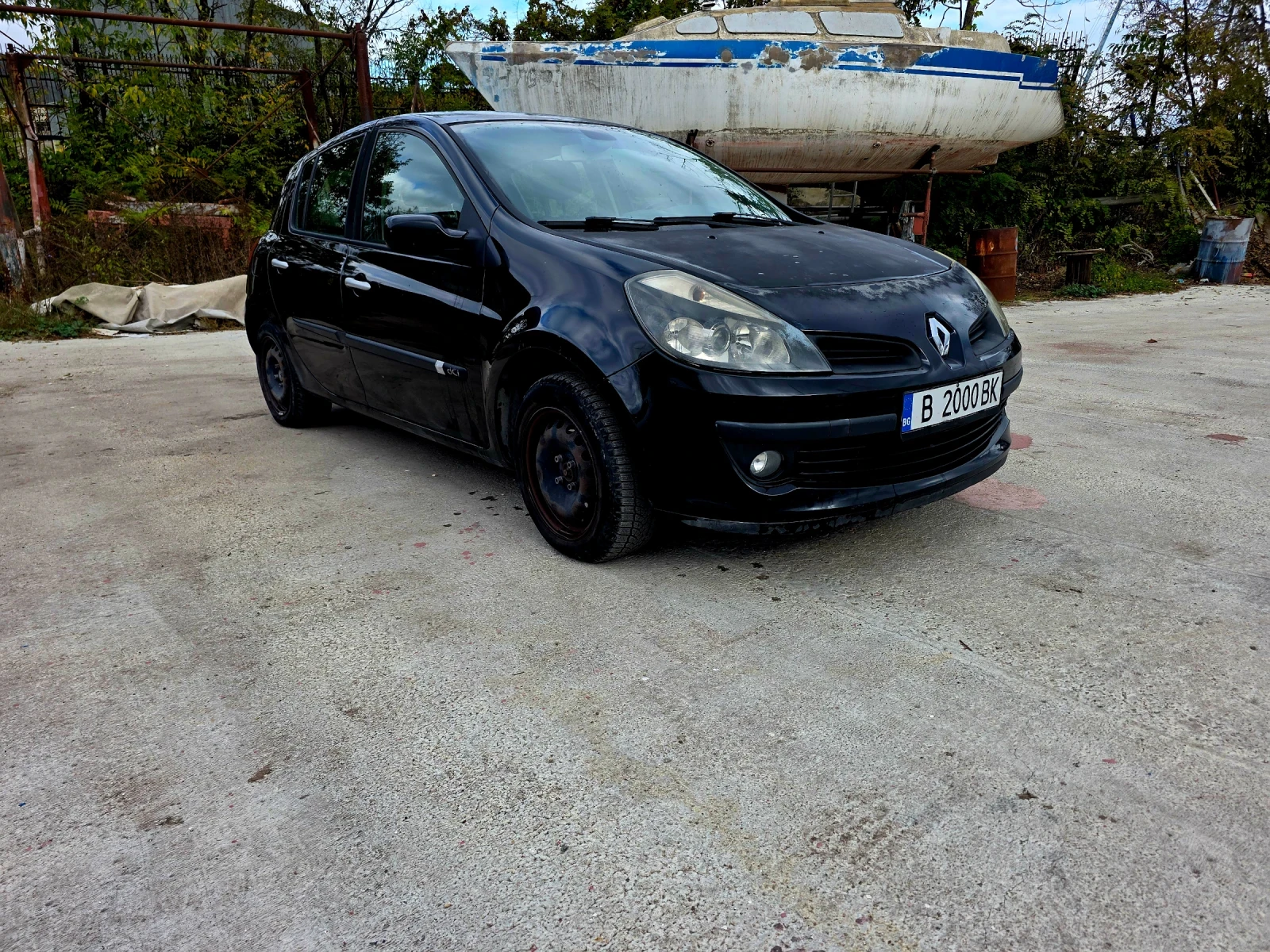 Renault Clio, снимка 2 - Автомобили и джипове - 56663014