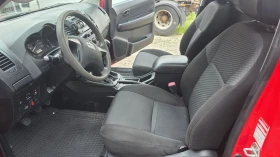 Toyota Hilux 2, 5 4Х4 EURO 5 B Климатик, снимка 11