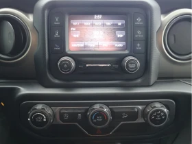 Jeep Wrangler SPORT 2DR* AWD* 8 SPEED* CARFAX* АВТО КРЕДИТ* , снимка 12