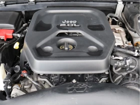 Jeep Wrangler SPORT 2DR* AWD* 8 SPEED* CARFAX* АВТО КРЕДИТ* , снимка 16