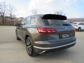 VW Touareg 3.0TDI * R-LINE 360  KEYLESS 4X4 DISTRONIC+ *  - 41000 € / 80189.03 лв. - 84072981 7
