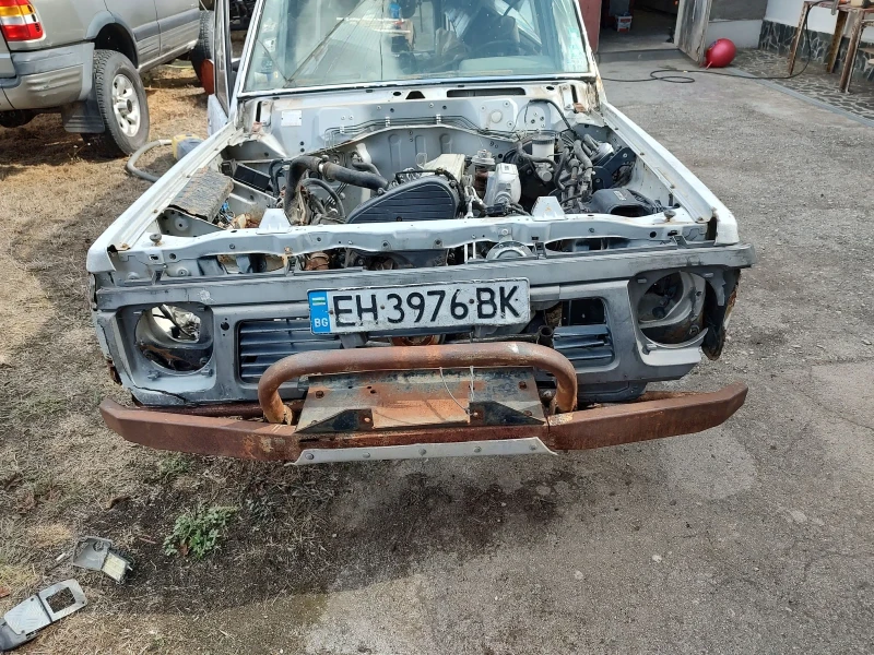 Nissan Patrol, снимка 8 - Автомобили и джипове - 47101526