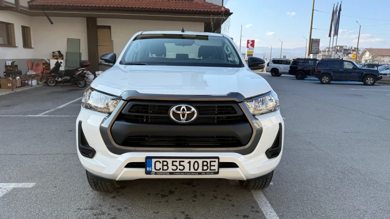 Toyota Hilux, снимка 2 - Автомобили и джипове - 48993962