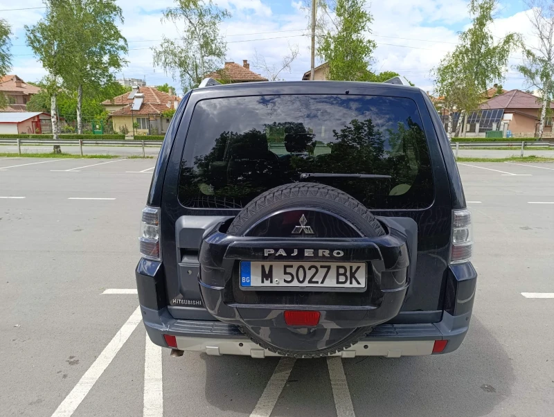 Mitsubishi Pajero, снимка 5 - Автомобили и джипове - 51437530