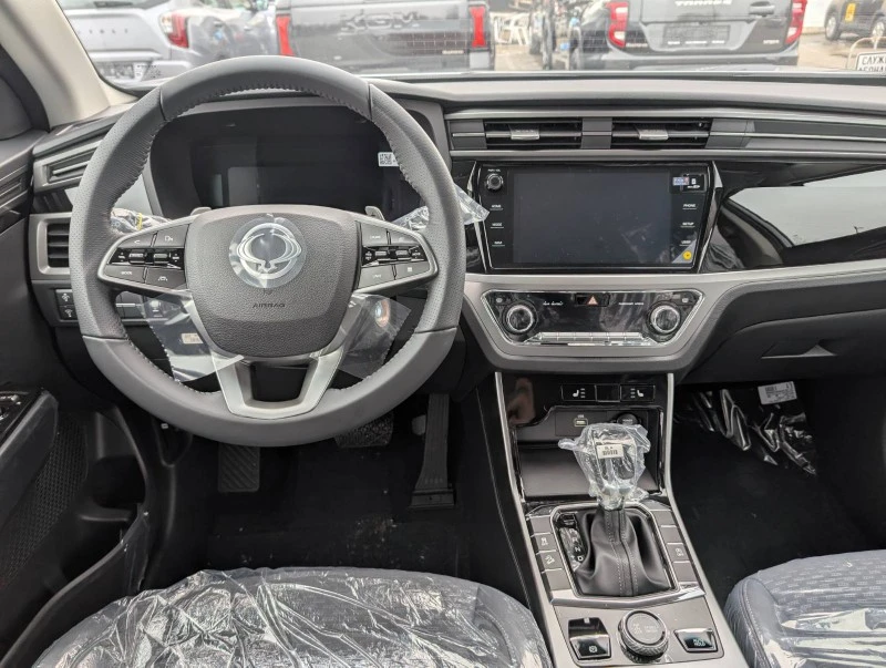 SsangYong Korando 1.5 GDI-Turbo 4x4 НОВ, снимка 7 - Автомобили и джипове - 53214320