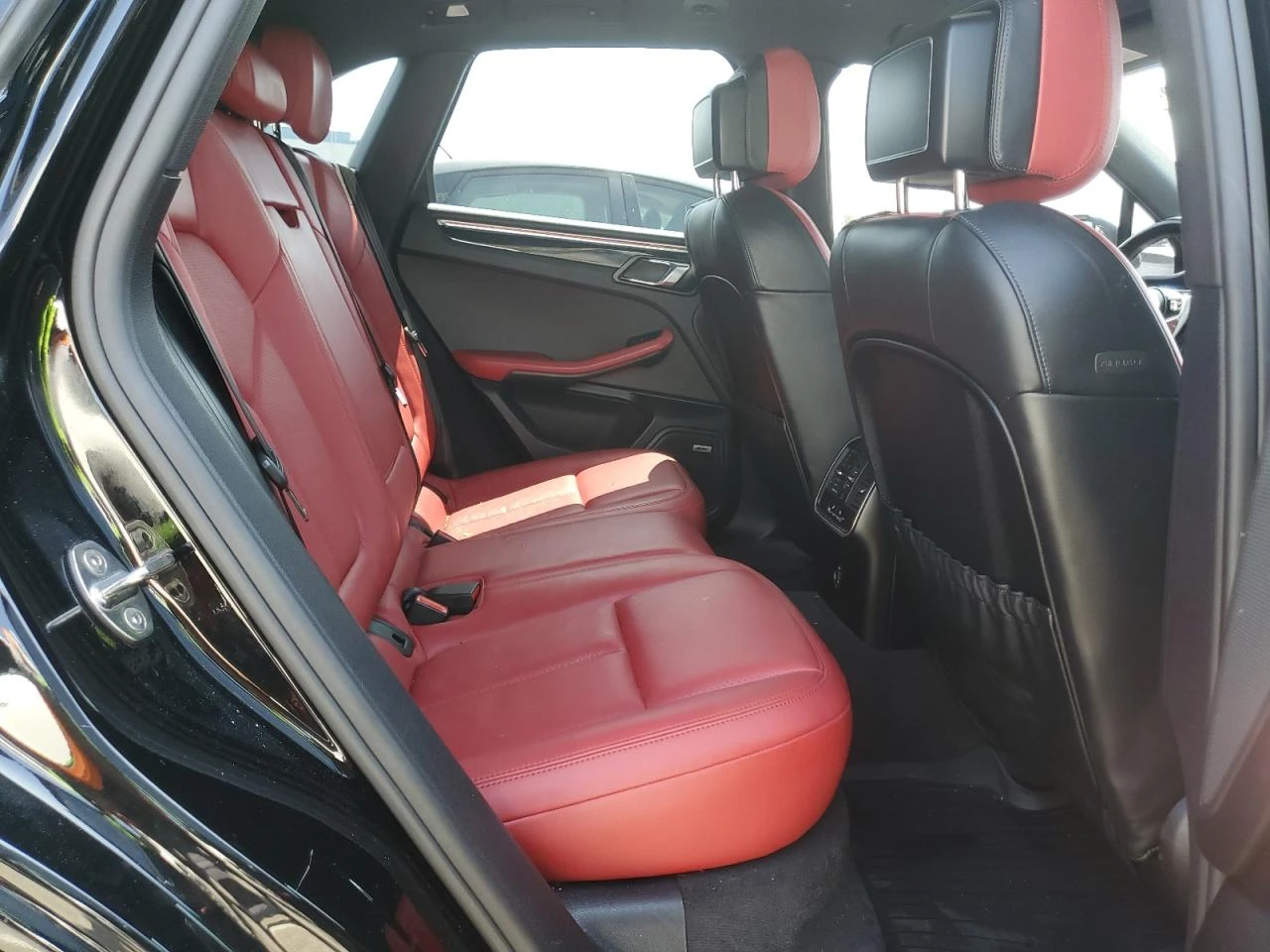 Porsche Macan  - изображение 9