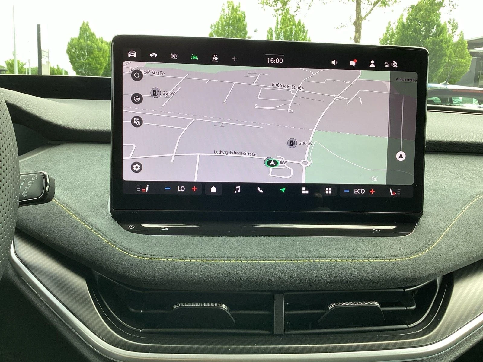 Skoda Elroq RS 84kWh AWD MATRIX-LED CANTON 360 HEAD UP - изображение 10