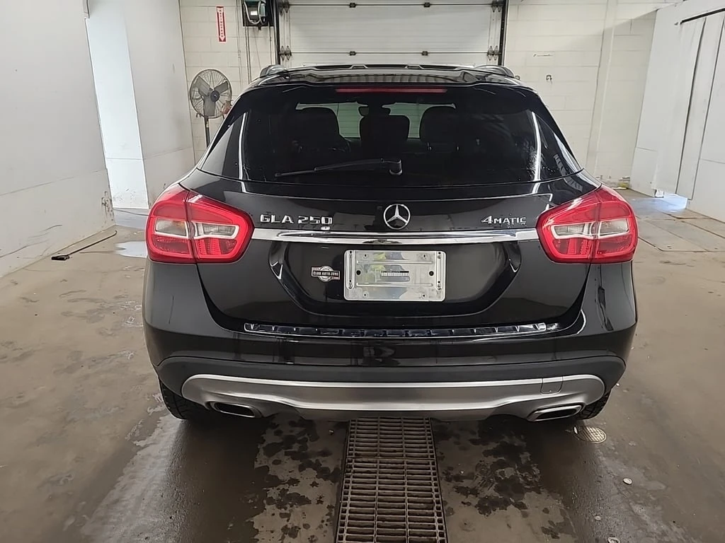 Mercedes-Benz GLA 250 * CARFAX * БЕЗ ПЪРВОНАЧАЛНА ВНОСКА - изображение 6