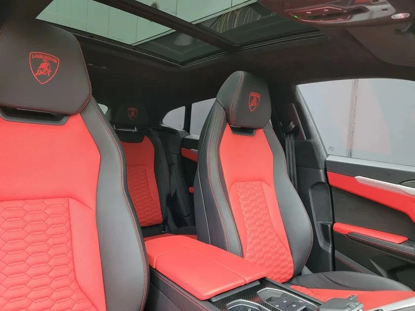 Lamborghini Urus 4.0 V8 AWD - изображение 7