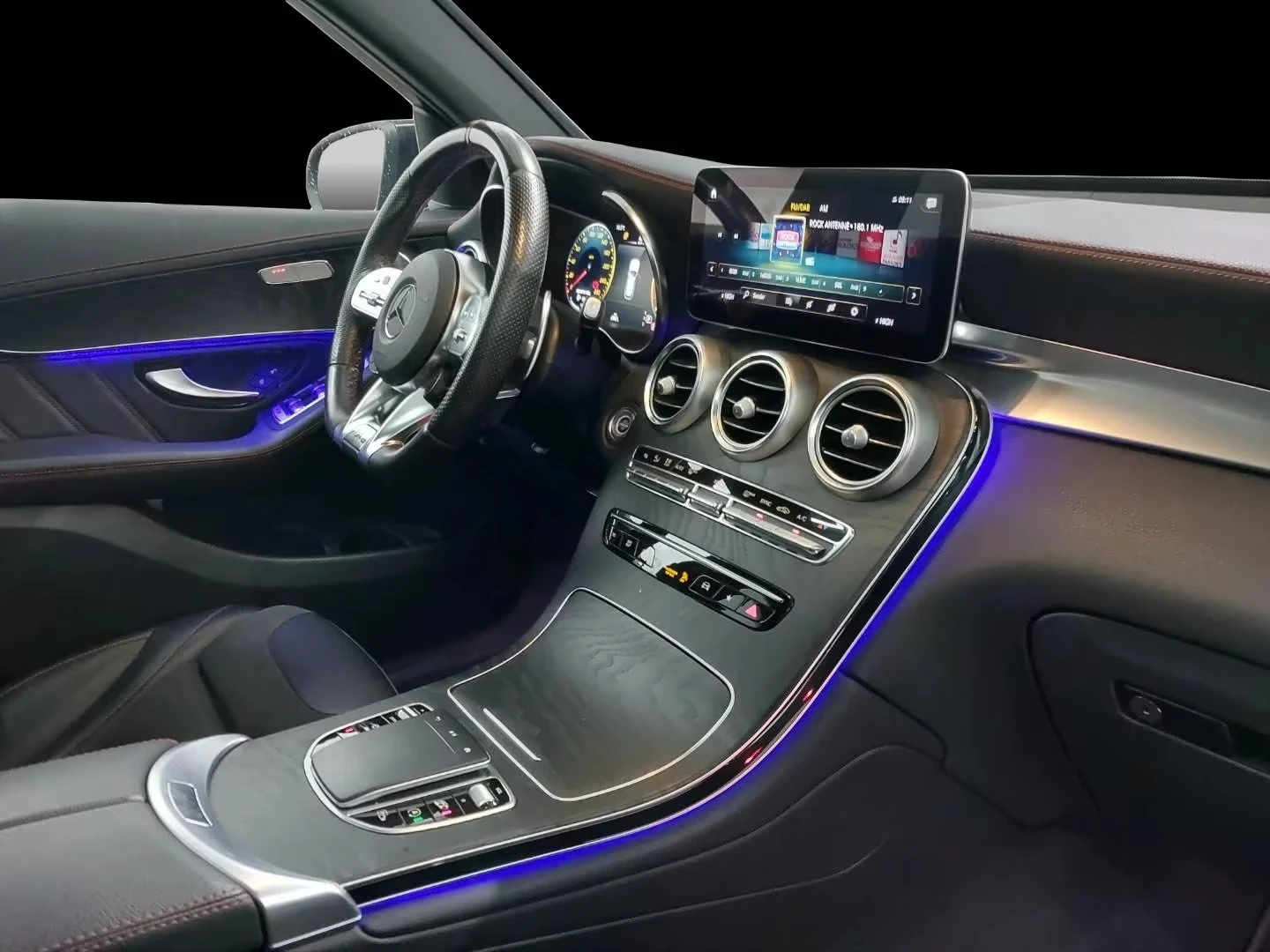 Mercedes-Benz GLC 43 AMG 4MATIC/390HP/PANO/BURM/CAM/LED/844g - изображение 7