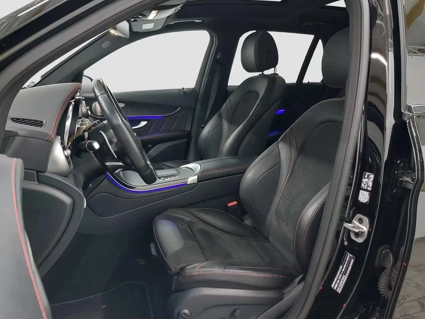 Mercedes-Benz GLC 43 AMG 4MATIC/390HP/PANO/BURM/CAM/LED/844g - изображение 5