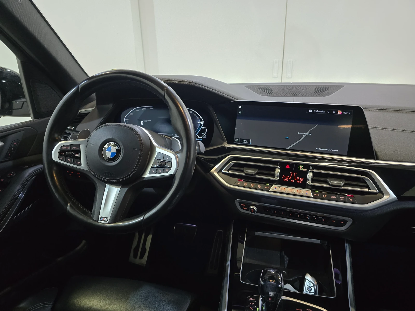 BMW X5 B58 xDrive45e Plug-In Hybrid M-Sport Въздух Памет, снимка 14 - Автомобили и джипове - 54597473