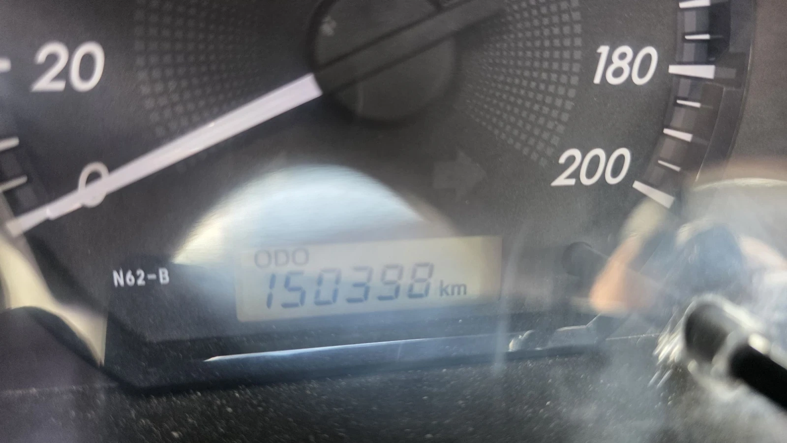 Toyota Hilux 2, 5 4Х4 EURO 5 B Климатик, снимка 11 - Автомобили и джипове - 54822381
