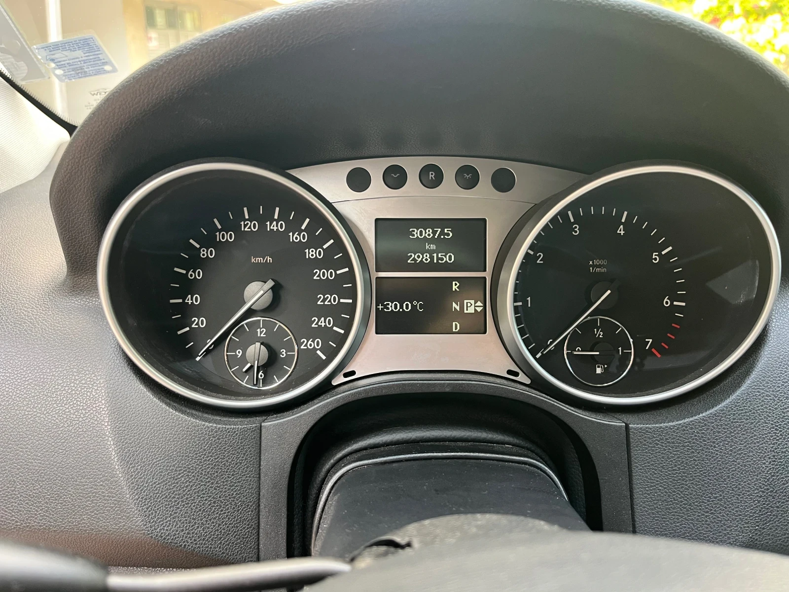 Mercedes-Benz ML 350 272кс, снимка 12 - Автомобили и джипове - 55165556