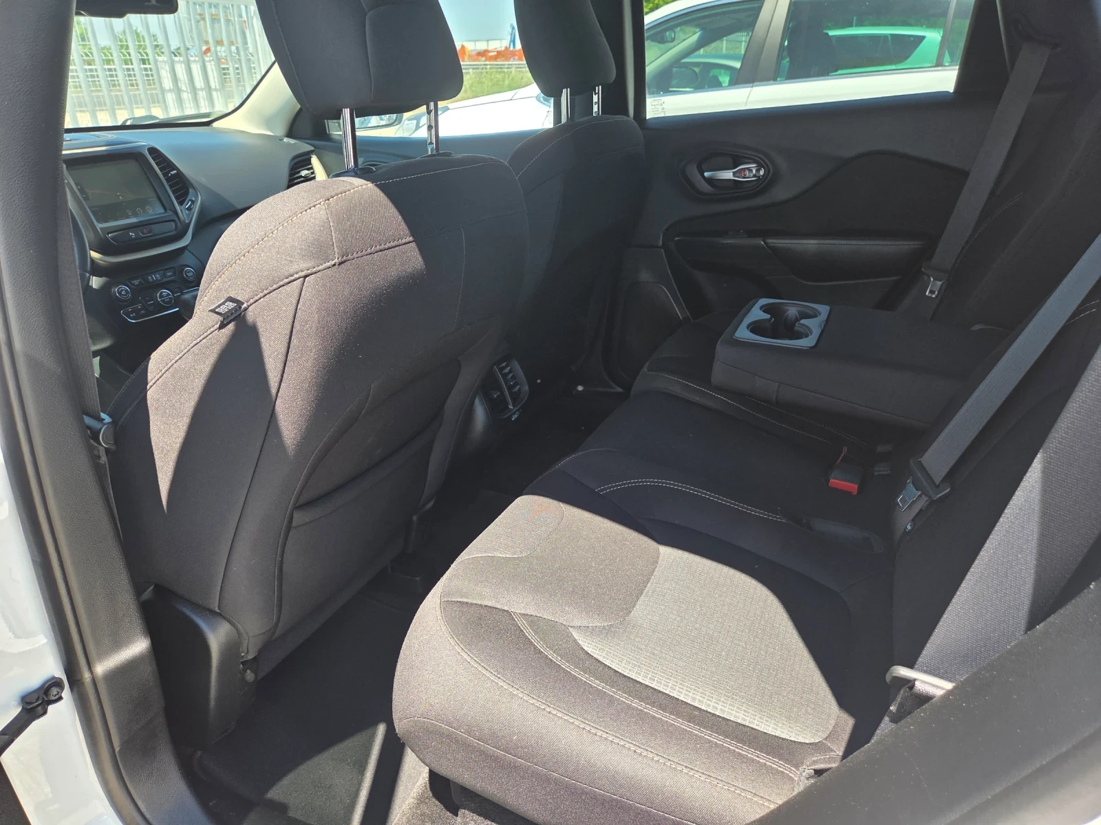 Jeep Cherokee 4x4/NAVI/������ | Mobile.bg � ����������� 10