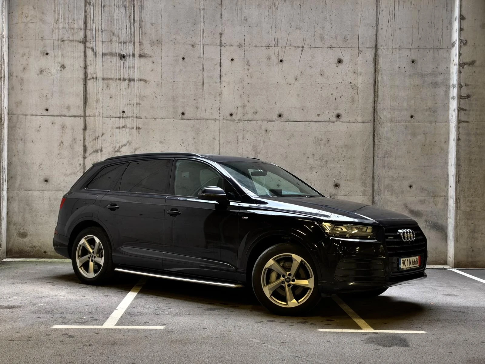 Audi Q7 S-line