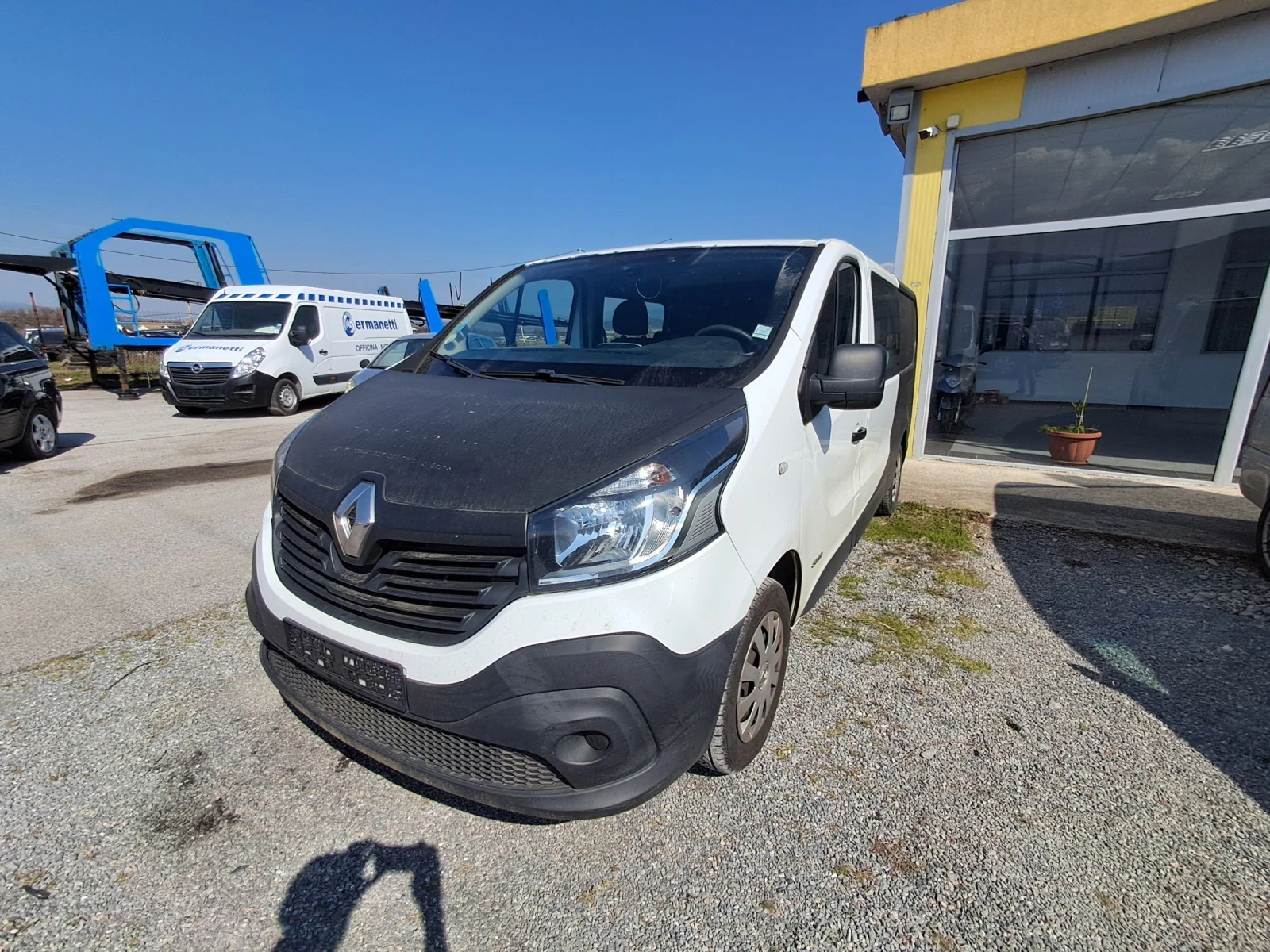 Renault Trafic 1.6 dci / 5+ 1 климатик