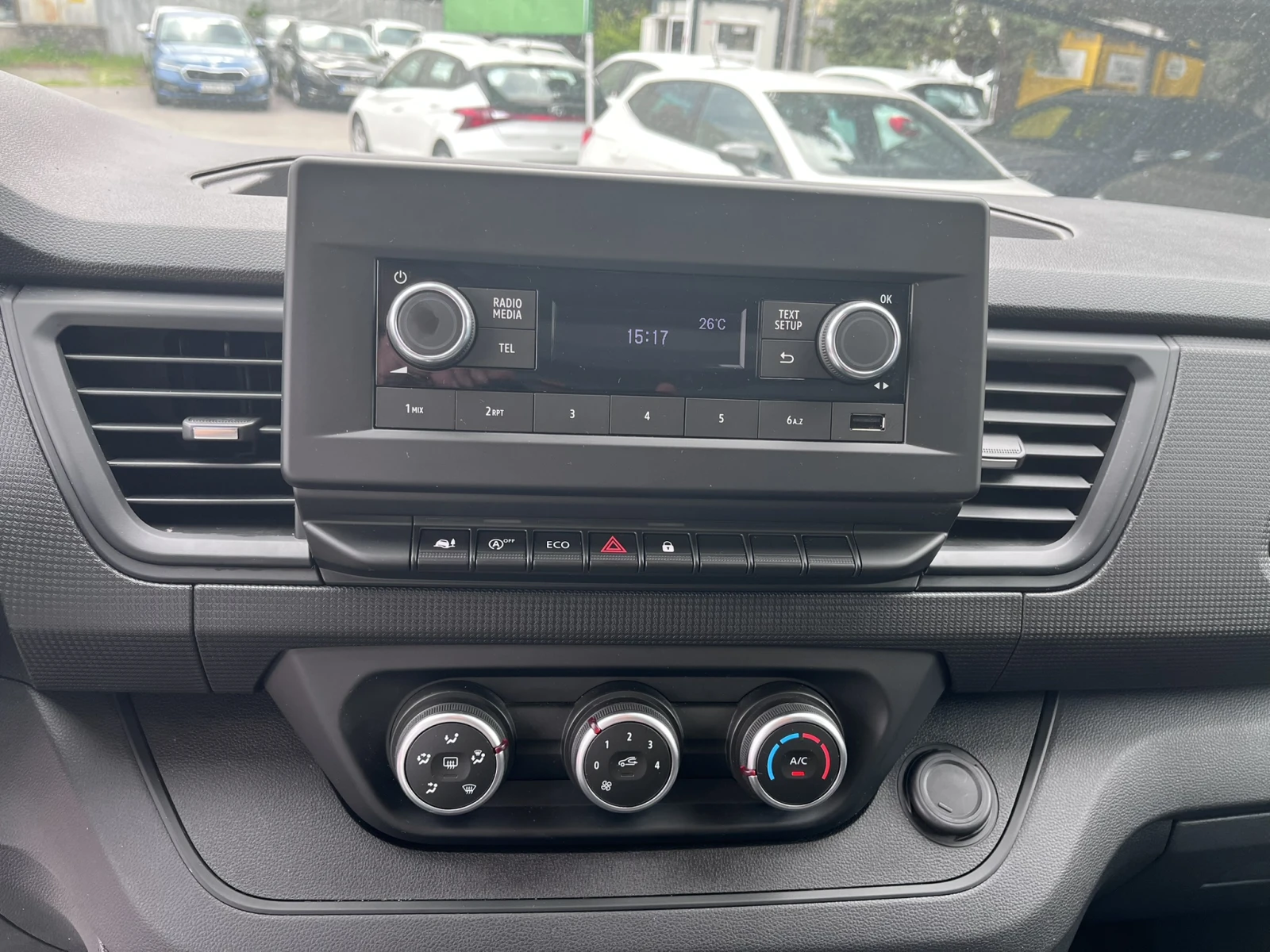 Renault Trafic 2.0 dCI 130 L2H1 2+ 1 , снимка 9 - Бусове и автобуси - 54358017