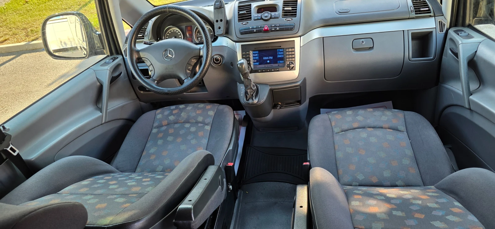 Mercedes-Benz Vito 3.0 CDI 120 * * AVTOMAT* NAVI* ОБСЛУЖЕН, снимка 11 - Бусове и автобуси - 55508618