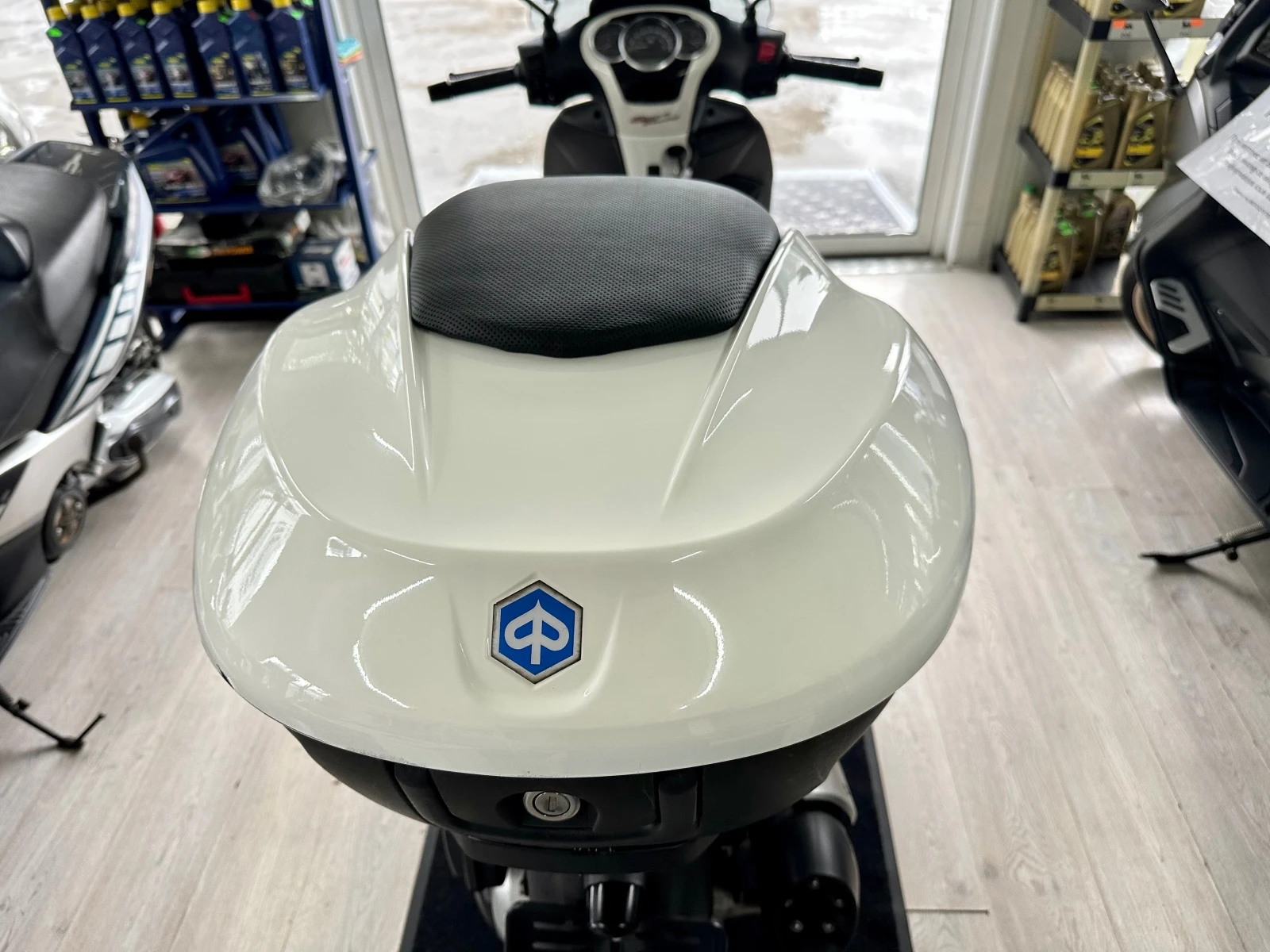 Piaggio Beverly 350i 09.2012г. - изображение 6