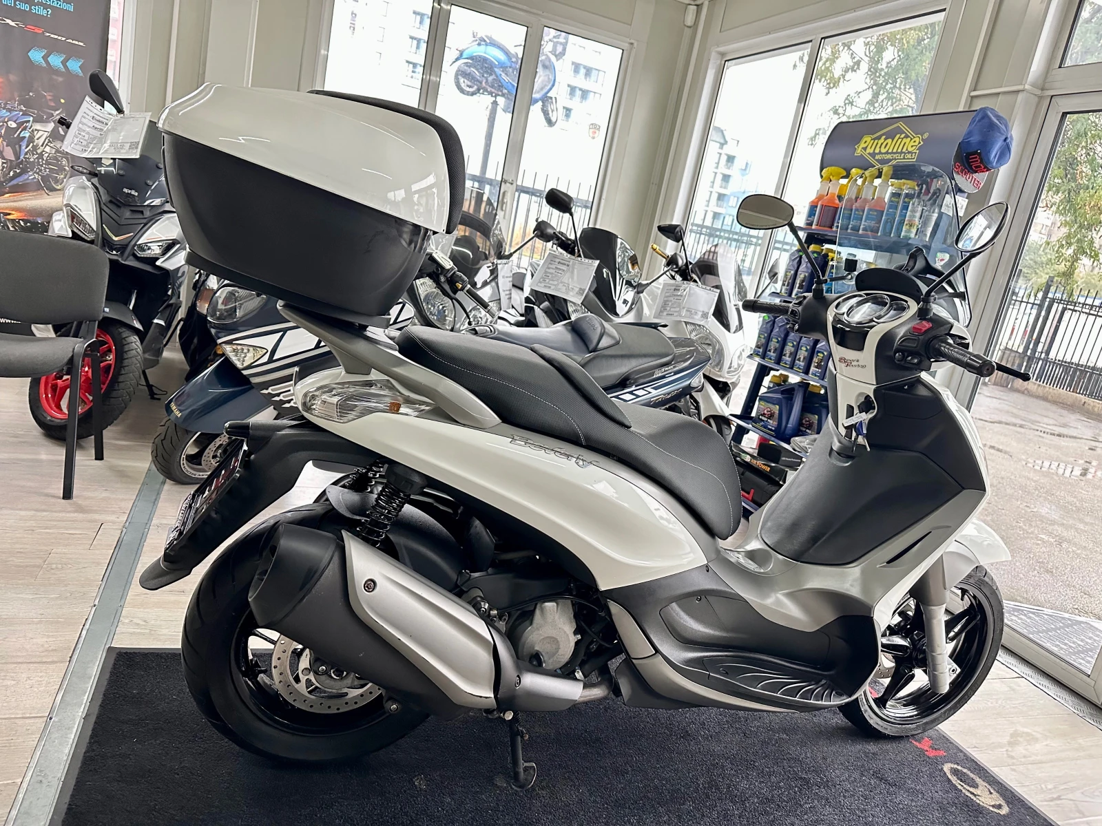Piaggio Beverly 350i 09.2012. | Mobile.bg   14
