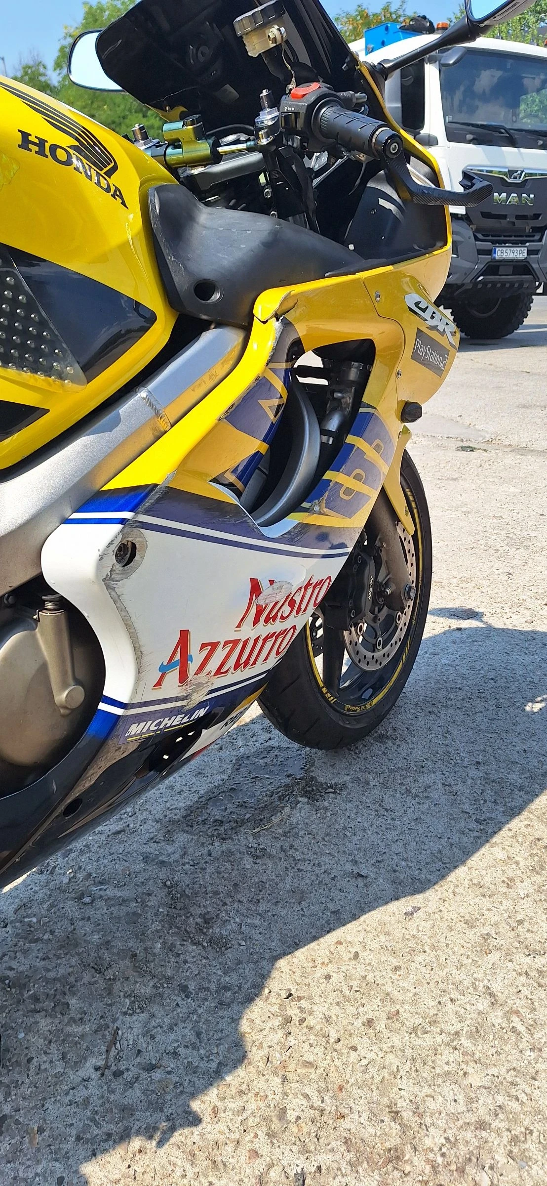 Honda Cbr F4i, снимка 7 - Мотоциклети и мототехника - 54655844