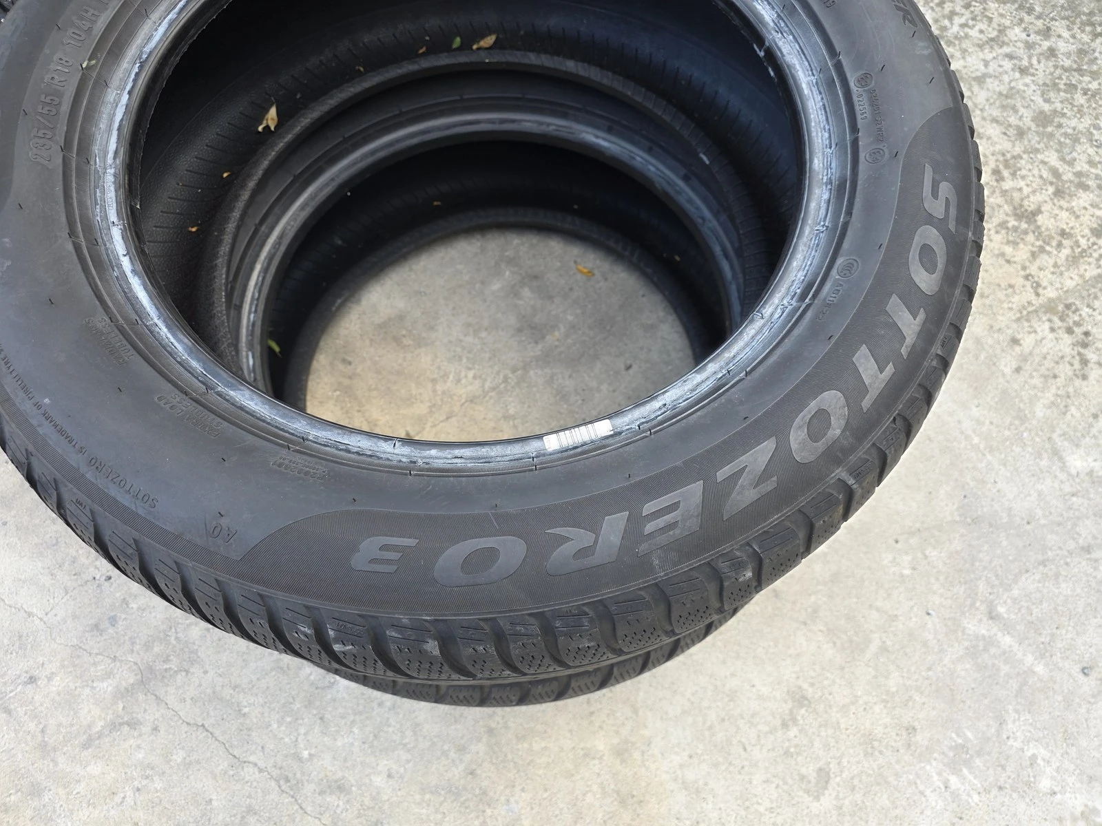 Гуми Зимни 235/55R18, снимка 7 - Гуми и джанти - 56664368