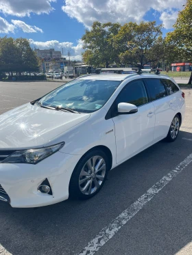 Toyota Auris 1.8 ГАЗ, снимка 5