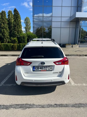 Toyota Auris 1.8 ГАЗ, снимка 7