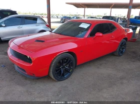 Dodge Challenger 5.7L V-8 VVT, 372HP Rear Wheel Drive, снимка 2