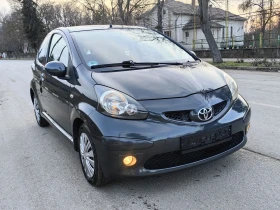 Toyota Aygo 1.0I , снимка 2