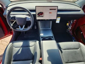Tesla Model Y long range dual motor / Carfax / Aвтокредит | Auto.bg — изображение 8