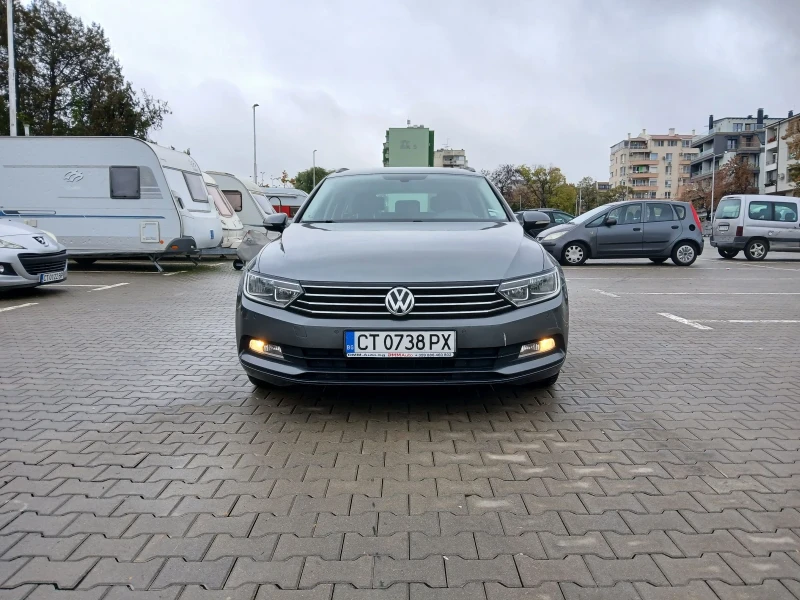 VW Passat, снимка 1 - Автомобили и джипове - 48288719