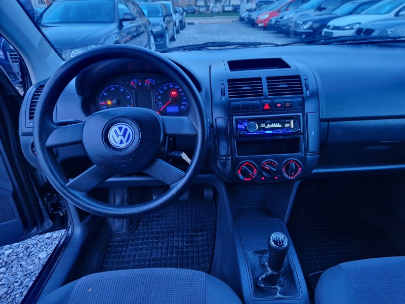 VW Polo 1.2i klima , снимка 13 - Автомобили и джипове - 44155911
