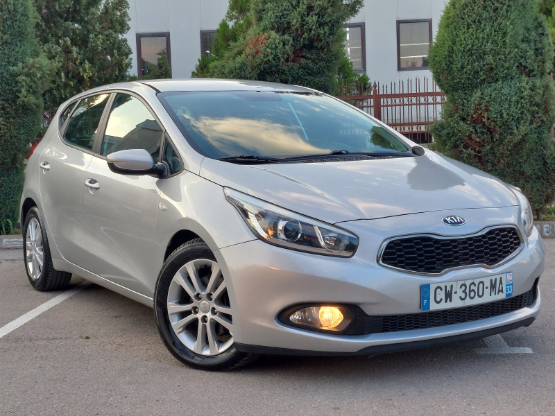 Kia Ceed 1.6CRDI 110hp * * * EURO 5 * * * КЛИМАТИК * * * , снимка 10 - Автомобили и джипове - 46263971