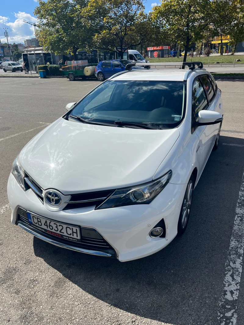 Toyota Auris ГАЗ, снимка 3 - Автомобили и джипове - 47458017