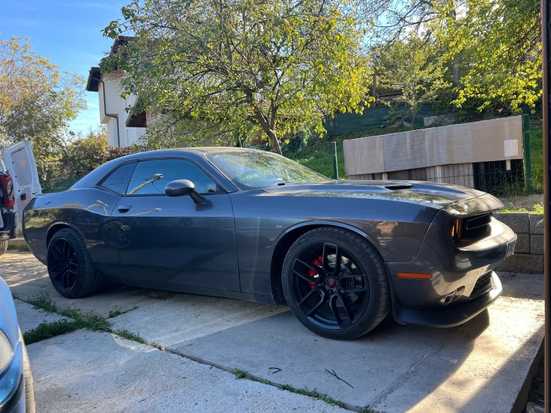 Dodge Challenger, снимка 3 - Автомобили и джипове - 47753015