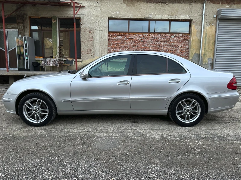 Mercedes-Benz E 280 Elegance, снимка 2 - Автомобили и джипове - 49542676