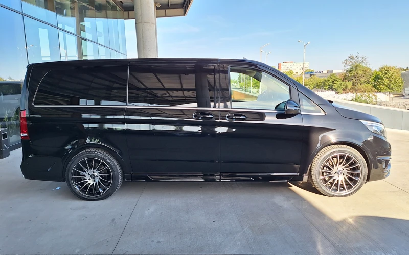 Mercedes-Benz V 300 d 4MATIC VIP, снимка 2 - Автомобили и джипове - 51339004