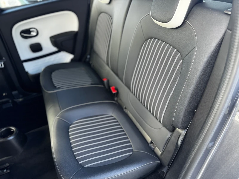 Renault Twingo, снимка 16 - Автомобили и джипове - 52504173