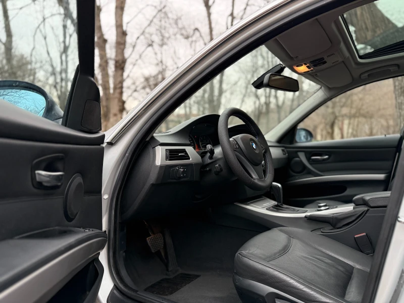 BMW 330 231кс/ЗАДНО/Автомат, снимка 8 - Автомобили и джипове - 52991354