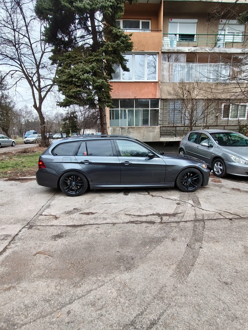 BMW 320, снимка 17 - Автомобили и джипове - 53131614