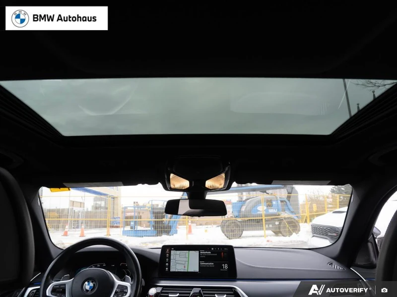 BMW 530 * От BMW * ФИКСИРАНА ЦЕНА ДО БЪЛГАРИЯ * CARFAX * , снимка 15 - Автомобили и джипове - 53242407