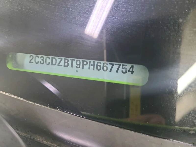 Dodge Challenger * 5.7 V8 * CARFAX * PANORAMA * , снимка 16 - Автомобили и джипове - 53563423