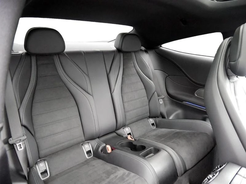 Mercedes-Benz CLE 220d/AMG/COUPE/NIGHT/PANO/DIGITAL LIGHT/BURMESTER/, снимка 15 - Автомобили и джипове - 51664809